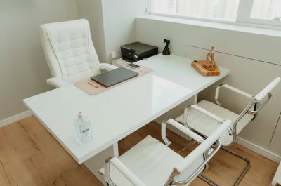 Dra Simone Paradela Clínica de Estética, Drenagem, Botox, Harmonização Facial